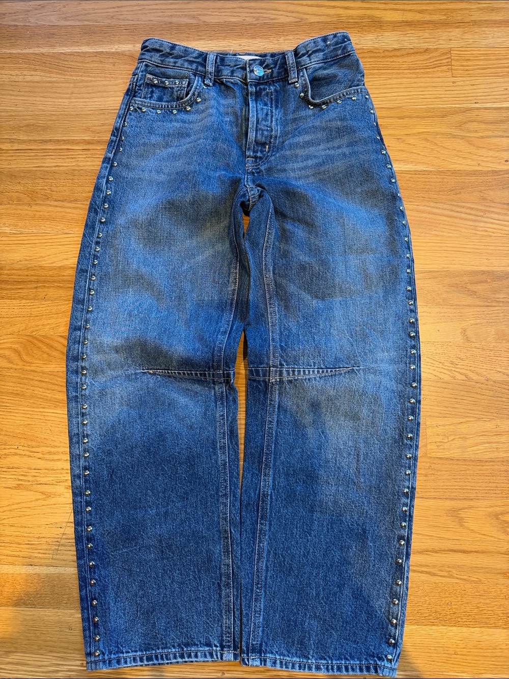 Madewell Darted Barrel Leg Jeans w dome stud embellishments 23